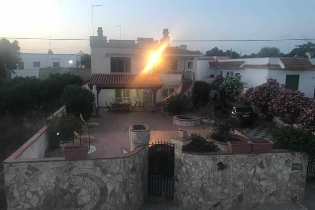 La Casa Di Clelia Torre Colimena Porto Cesareo Salento Esclusiva 2 Piani Con 6 Doppie 3 Bagni Posti Auto Terrazza Giardino 5 Minuti Dal Mare *