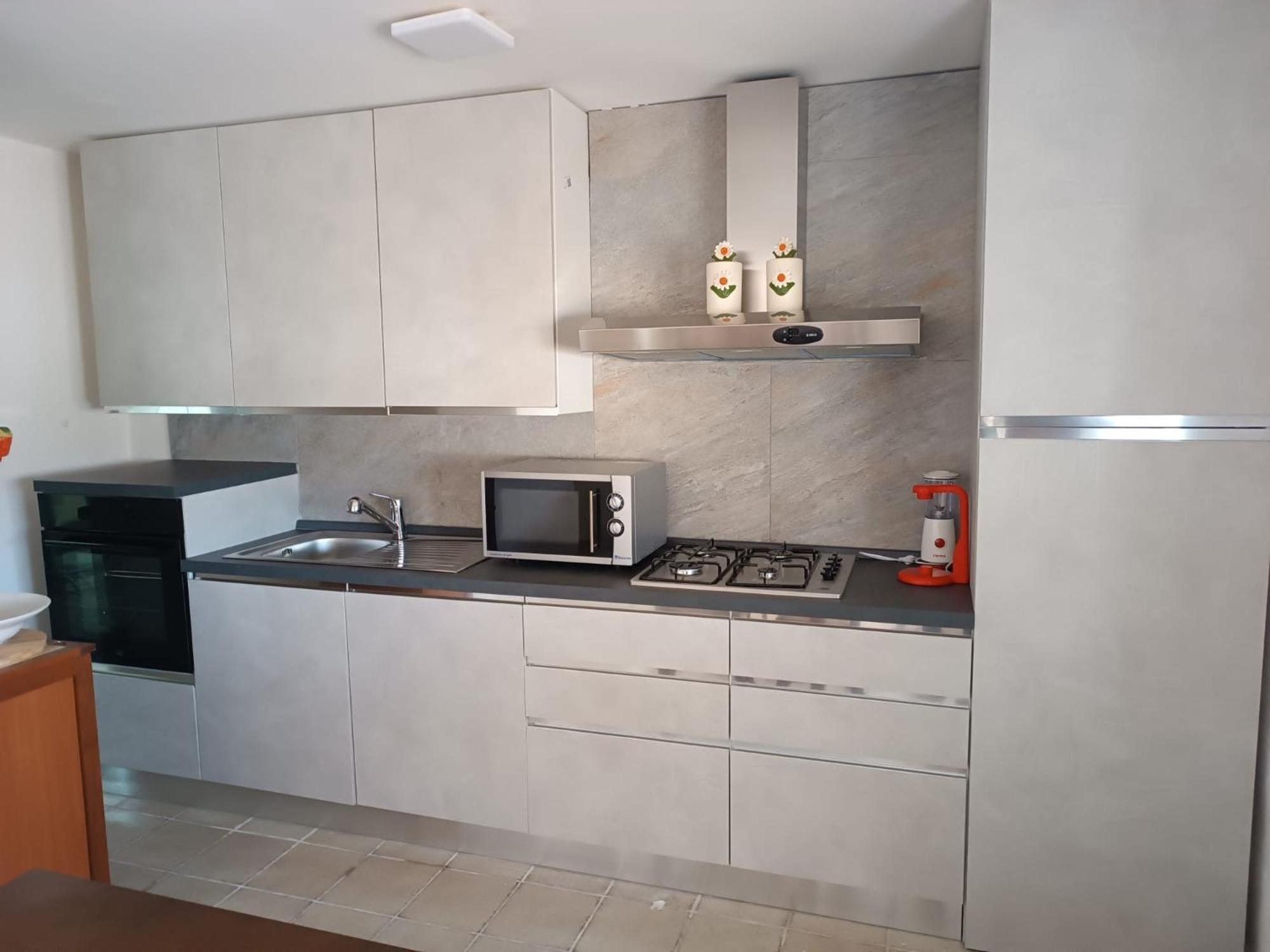 La Casa Di Clelia Torre Colimena Porto Cesareo Salento Esclusiva 2 Piani Con 6 Doppie 3 Bagni Posti Auto Terrazza Giardino 5 Minuti Dal Mare * San Pietro in Bevagna